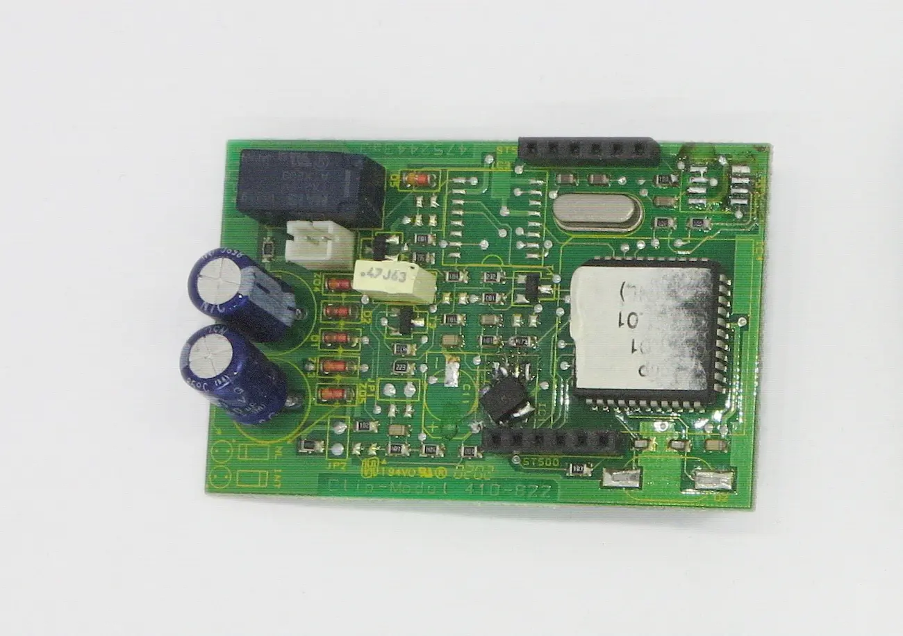 Manufacturer deliberately obscured the label of this chip