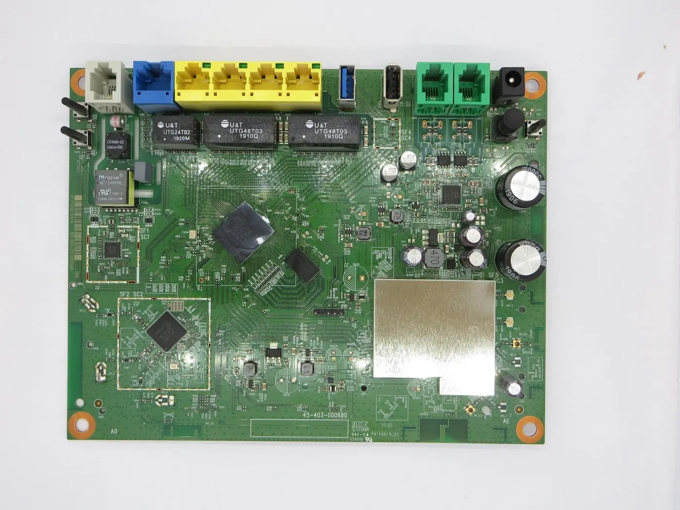 Smaller components are difficult to desolder